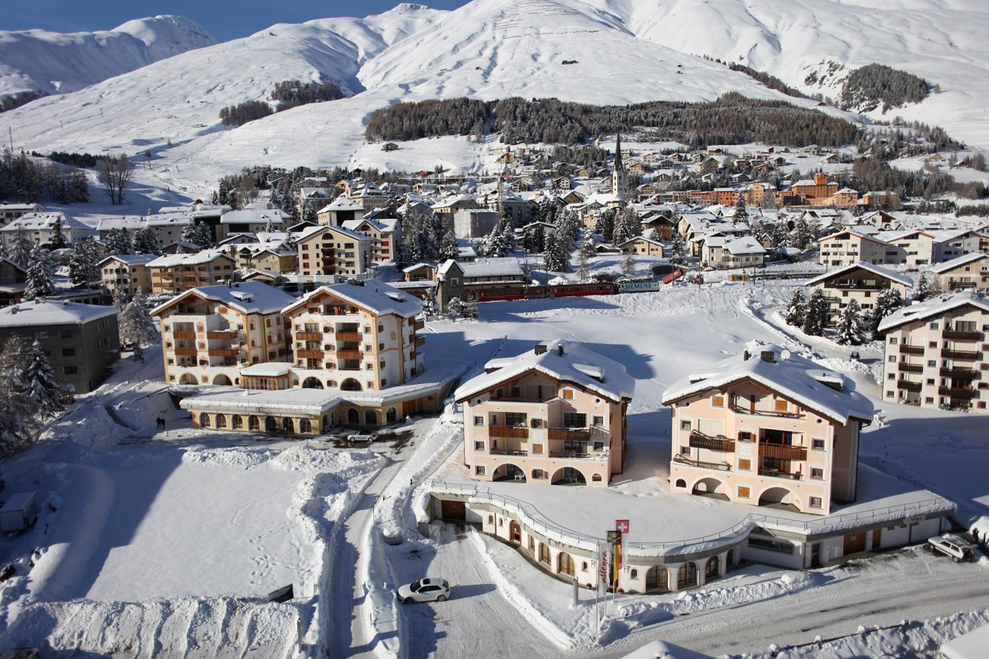Ferienwohnungen Hotel Allegra Zuoz Dış mekan fotoğraf