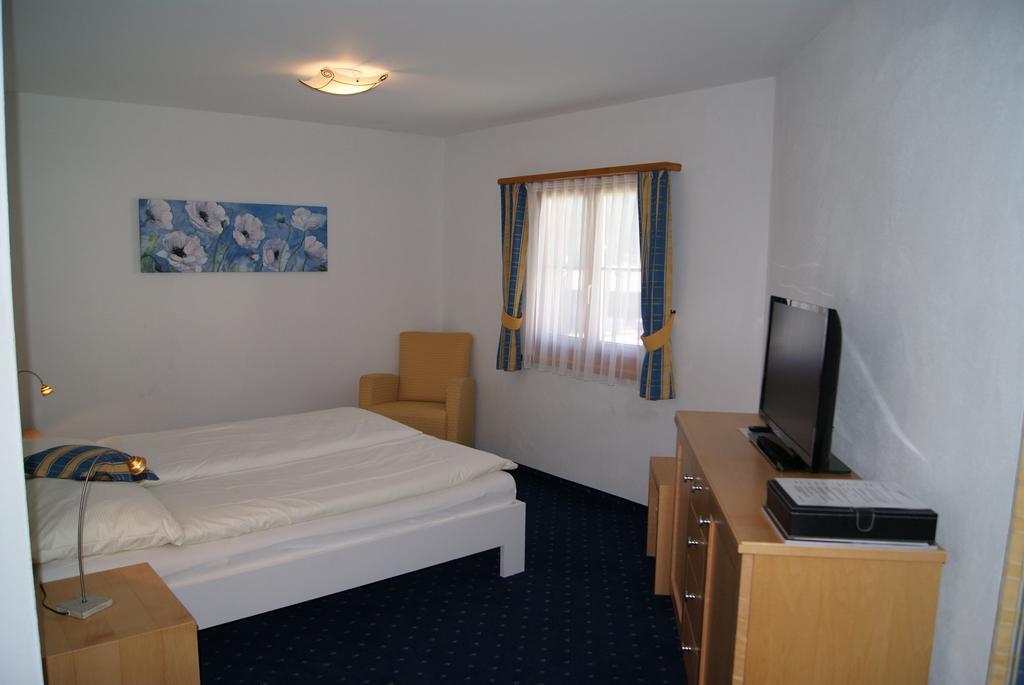 Ferienwohnungen Hotel Allegra Zuoz Dış mekan fotoğraf